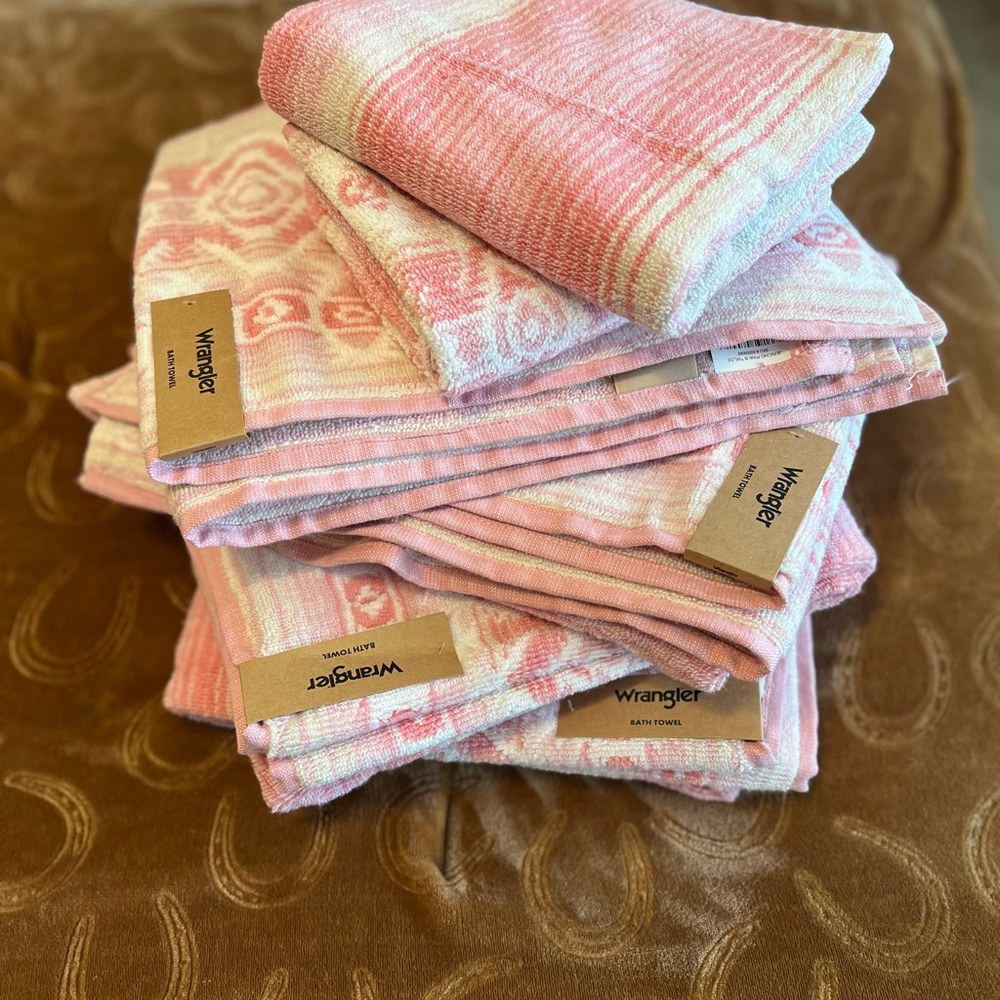 RARE Wrangler Pink and White Aztec Patterned Towels